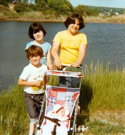 Levesque Family Photos-42