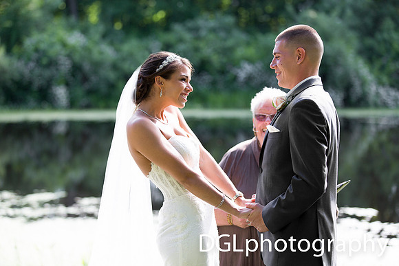 Farm wedding in Eastern Connecticut. Photography by David Levesque, DGLphotography, Barrington, Rhode Island.