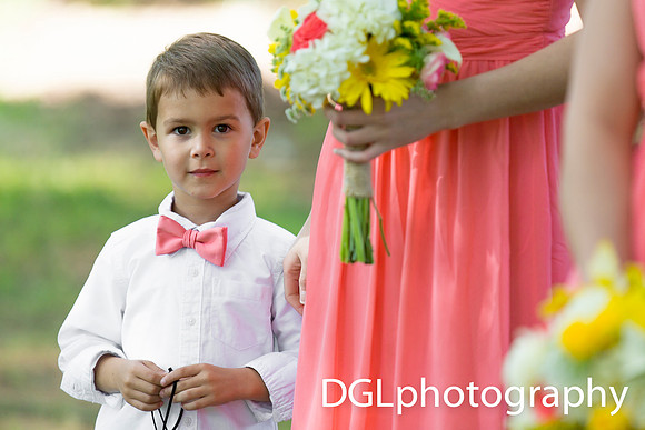 Farm wedding in Eastern Connecticut. Photography by David Levesque, DGLphotography, Barrington, Rhode Island.